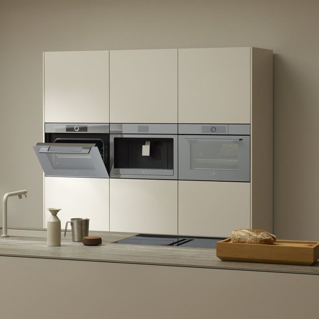 Духовой шкаф V-ZUG Combair V6000 45P C6T-21059 черное стекло (preview 5)