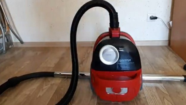 Пылесос Gorenje VC2321GPRBK (video 2)