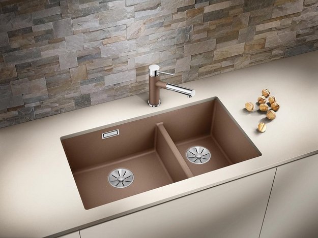 Мойка Blanco SUBLINE 430/270-U с отводной арматурой InFino® черный (фото 2) Мойка Blanco SUBLINE 430/270-U с отводной арматурой InFino® черный (preview 2)