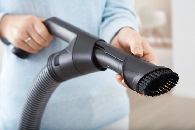 Пылесос Miele SGSA3 Complete C3 Parquet Celebration черный обсидиан (фото 5) Пылесос Miele SGSA3 Complete C3 Parquet Celebration черный обсидиан (preview 5)