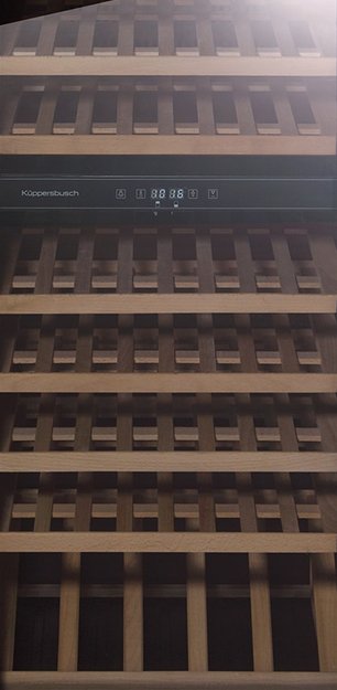 Встраиваемый холодильник для охлаждения вина Kuppersbusch FWK 4800.0 S3 (фото 2) Встраиваемый холодильник для охлаждения вина Kuppersbusch FWK 4800.0 S3 (preview 2)