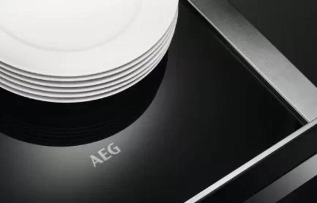 Встраиваемый ящик для подогрева посуды AEG KDE911424M (фото 2) Встраиваемый ящик для подогрева посуды AEG KDE911424M (preview 2)