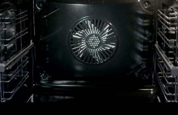 Встраиваемый электрический духовой шкаф Zigmund Shtain E 136 S (video 2)