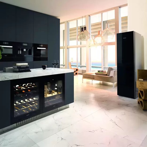 Холодильно-морозильная комбинация Miele KFN 29683 D obsw с витрины, новый (без фирменной коробки) (фото 4) Холодильно-морозильная комбинация Miele KFN 29683 D obsw с витрины, новый (без фирменной коробки) (preview 4)