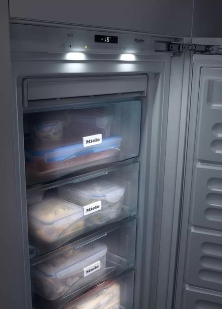 Встраиваемый морозильник Miele FNS37402i с витрины новый (фото 4) Встраиваемый морозильник Miele FNS37402i с витрины новый (preview 4)