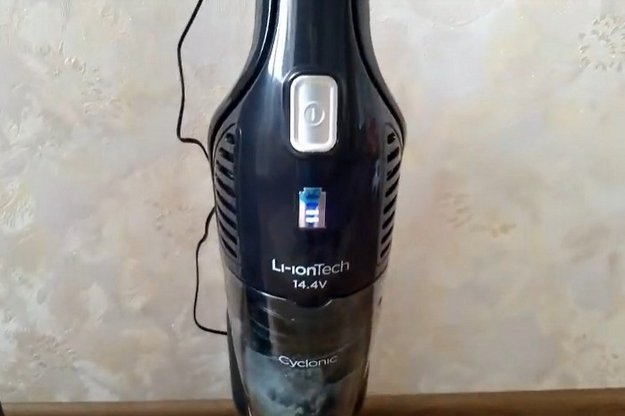 Пылесос Gorenje SVC216GFBK (video 2)