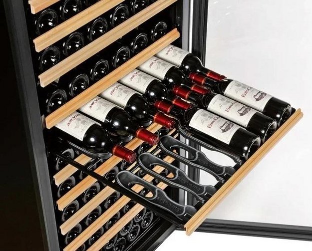 Монотемпературный винный шкаф EuroCave P-300042-L (preview 5)