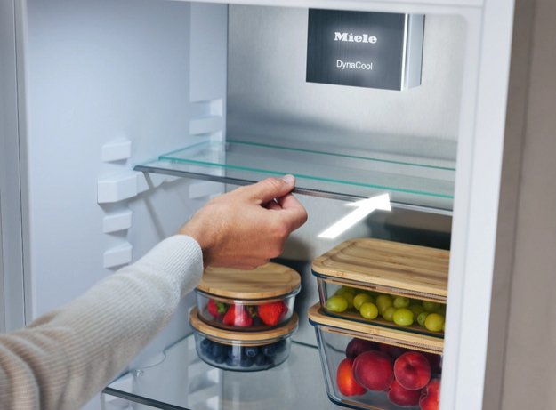 Встраиваемый холодильник Miele K 7747 C (preview 5)