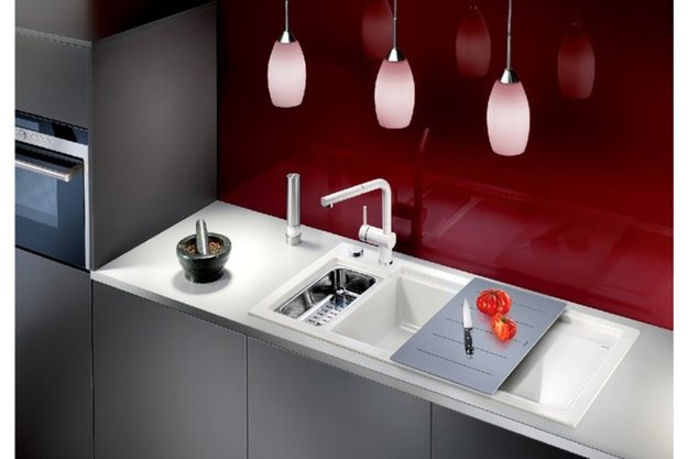 Мойка Blanco AXON II 6 S (чаша слева) керамика клапан-автомат InFino® жасмин (фото 2) Мойка Blanco AXON II 6 S (чаша слева) керамика клапан-автомат InFino® жасмин (preview 2)