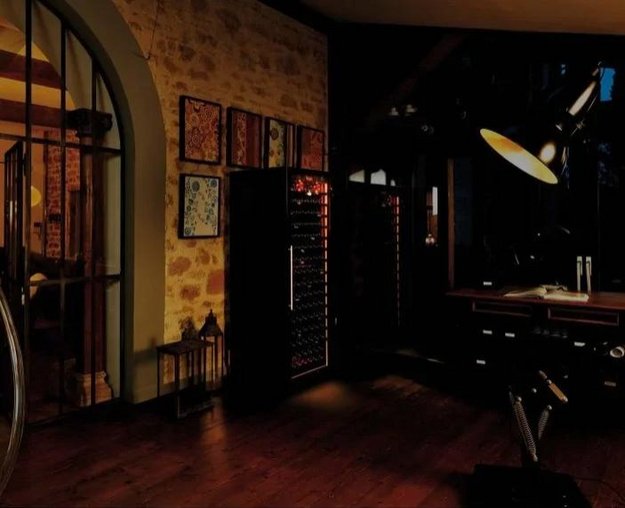 Монотемпературный винный шкаф EuroCave R-400020-L2B (preview 3)