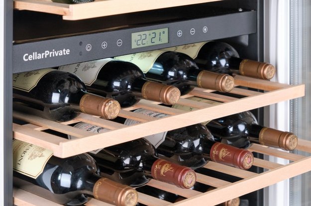 Встраиваемый под столешницу винный шкаф CellarPrivate CP043-2TW (preview 6)