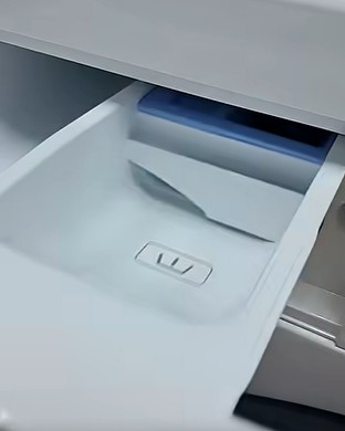 Стиральная машина LG AI DD F2V5HS9B (video 3)