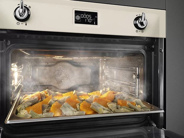 Компактный духовой шкаф с пароваркой Smeg SF4920VCP1 (фото 2) Компактный духовой шкаф с пароваркой Smeg SF4920VCP1 (preview 2)