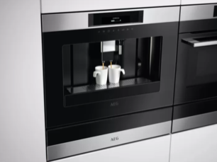 Встраиваемая кофемашина АЕГ KKK884500M фото 2 Встраиваемая кофемашина AEG KKK884500M фото 2