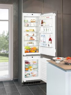 Встраиваемый холодильник Liebherr SBS 33I2 (комбинация из моделей IK 2320 и IG 1024) фото 2