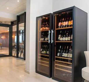 Двухтемпературный винный шкаф EuroCave 6000-005-D фото 3