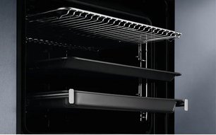 Духовой шкаф Electrolux EOD3H50BK фото 2