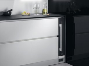 Винный шкаф АЕГ SWB61501DG фото 3 Винный шкаф AEG SWB61501DG фото 3