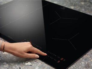 Варочная панель Электролюкс IPES6451KF фото 3 Варочная панель Electrolux IPES6451KF фото 3