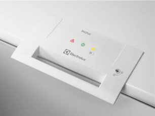 Морозильный ларь Электролюкс EC4201AOW фото 4 Морозильный ларь Electrolux EC4201AOW фото 4