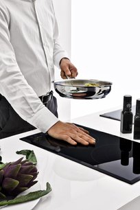 Индукционная варочная панель Баразза 1PI30IDN черная фото 3 Индукционная варочная панель Barazza 1PI30IDN черная фото 3