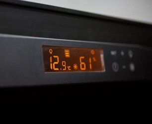 Встраиваемый монотемпературный винный шкаф EuroCave V-059 K-800016-S фото 3