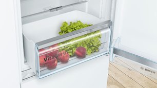 Встраиваемый холодильник Bosch KIN86HD20R фото 4