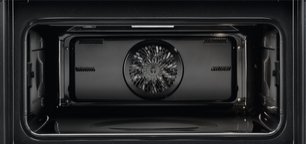 Духовой шкаф АЕГ KMR761000W фото 3 Духовой шкаф AEG KMR761000W фото 3