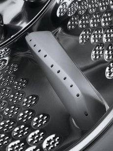 Встраиваемая стиральная машина AEG L8FBE48SCI фото 3