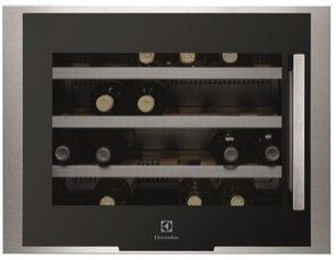 Винный шкаф Электролюкс ERW0670A фото 2 Винный шкаф Electrolux ERW0670A фото 2
