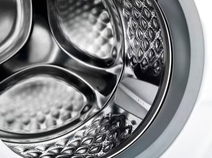 Стиральная машина Электролюкс EW8F5417ACE фото 2 Стиральная машина Electrolux EW8F5417ACE фото 2