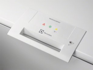 Морозильный ларь Электролюкс EC5231AOW фото 4 Морозильный ларь Electrolux EC5231AOW фото 4