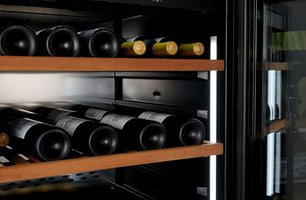 Винный шкаф CLIMADIFF MILLESIME240D фото 2 Винный шкаф CLIMADIFF MILLESIME240D фото 2