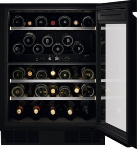 Встраиваемый винный шкаф Электролюкс EWUD040B8B фото 3 Встраиваемый винный шкаф Electrolux EWUD040B8B фото 3