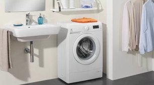 Стиральная машина Electrolux EWM1042NDU фото 2