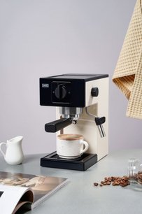 Кофеварка рожковая Вард VCPA1C фото 4 Кофеварка рожковая VARD VCPA1C фото 4