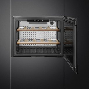 Встраиваемый винный холодильник Смег CVI320XE фото 3 Встраиваемый винный холодильник Smeg CVI320XE фото 3