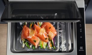 Вакуумный упаковщик Electrolux KBV4T фото 2