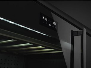 Винный холодильник Смег CVI638LWN3 фото 2 Винный холодильник Smeg CVI638LWN3 фото 2