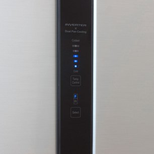 Холодильник Хитачи R-V 662 PU3 SLS фото 3 Холодильник Hitachi R-V 662 PU3 SLS фото 3