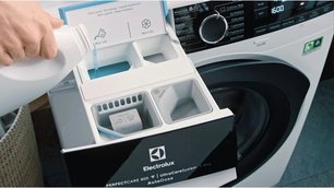 Стиральная машина Электролюкс EW6F3R48SA фото 3 Стиральная машина Electrolux EW6F3R48SA фото 3