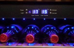 Винный шкаф Coldvine C154-KST2 фото 4 Винный шкаф Cold Vine C154-KST2 фото 4