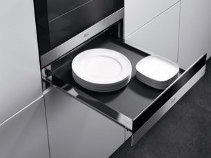 Ящик для подогрева посуды АЕГ KDK911422M фото 3 Ящик для подогрева посуды AEG KDK911422M фото 3