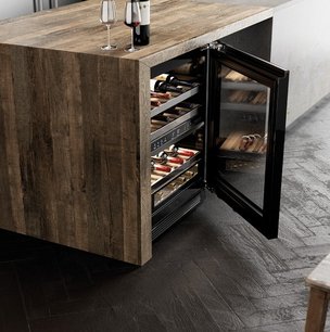 Встраиваемый винный шкаф Сигначе Китчен Сьют SKSUW2401G фото 4 Встраиваемый винный шкаф Signature Kitchen Suite SKSUW2401G фото 4