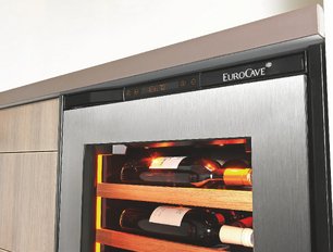 Встраиваемый монотемпературный винный шкаф EuroCave V-INSP-M I-090018-M фото 4