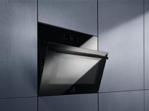 Встраиваемая микроволновая печь Электролюкс EVM 8E08Z фото 3 Встраиваемая микроволновая печь Electrolux EVM 8E08Z фото 3