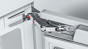 Встраиваемый холодильник Bosch KIN86HD20R фото 2