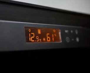 Монотемпературный винный шкаф EuroCave V-REVEL-S R-400012-S2B фото 2