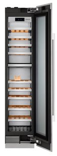 Встраиваемый винный шкаф Сигначе Китчен Сьют SKSCW182RP фото Встраиваемый винный шкаф Signature Kitchen Suite SKSCW182RP фото