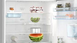 Двухкамерный холодильник Бош KGD86AI31U фото 4 Двухкамерный холодильник Bosch KGD86AI31U фото 4